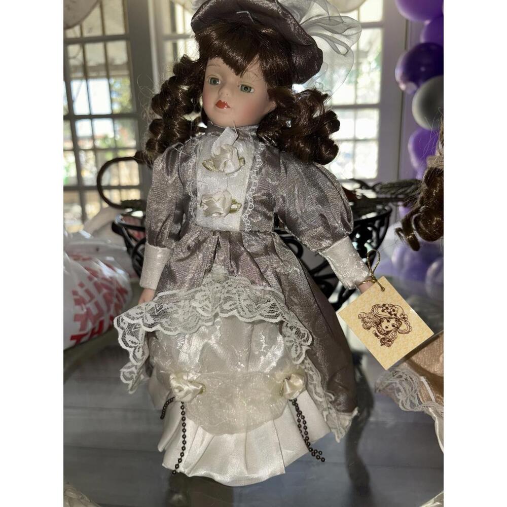 WAMANA~9" Doll Auburn Hair & Blue Eyes Porcelain NEW!! - Picture 1 of 5